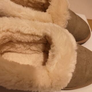 ファー ショート ムートンブーツの画像