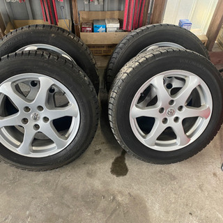 日産純正ホイル付き スタッドレスタイヤ
