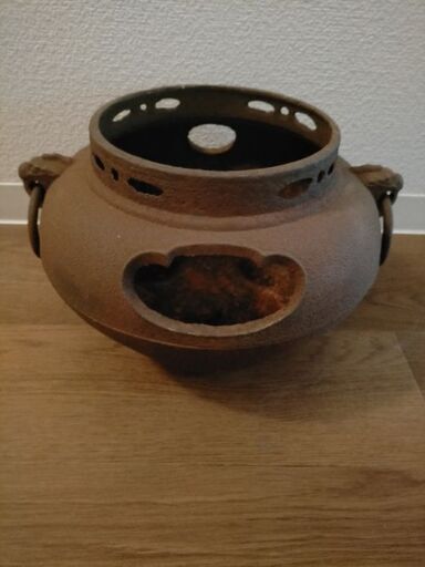 アンティーク 茶釜　鉄鬼面風炉