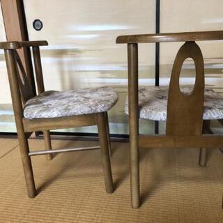 【あげます】木製椅子２脚セットの画像