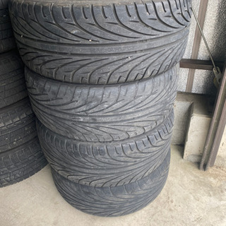 タイヤあげます。215/40R17 4本　無料です。
