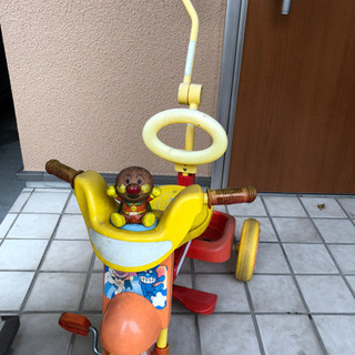 アンパンマン三輪車おまけ付きの画像