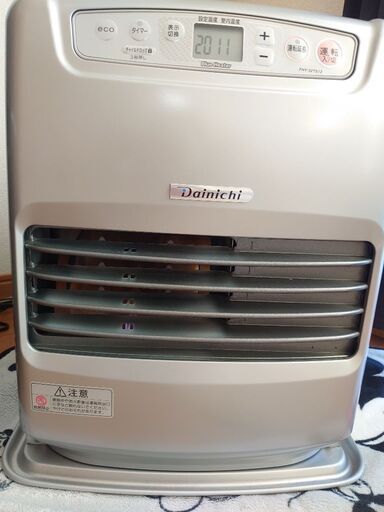 良品ダイニチ　ブルーヒーター16年製　ファンヒーター　5L　木造9畳　コンクリート12畳