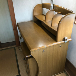 学習机　無料です。^ ^どなたかに使って頂きたく思います。