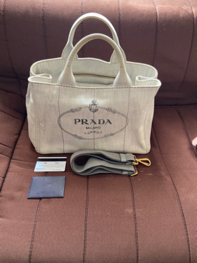 PRADA カナパ　ビアンコ　美品