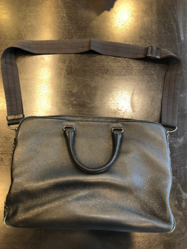 ボッテガ　ヴェネタ　ビジネスバッグ