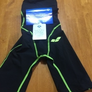 アリーナ  高速水着 サイズＳＳ 未使用‼️