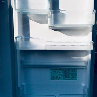 冷蔵庫　日立　R-S30AMV 容量300L ファミリータイプ　送料込み キッチン家電/冷蔵庫/日立の家電品オンラインストア