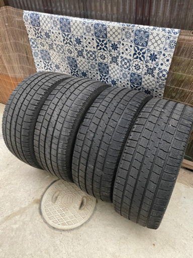 PIRELLI  ICE STORM3  215/45R17  スタッドレス4本