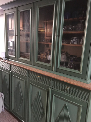 【お取引完了】セパレートでお使いいただけます】デンマーク製食器棚家具