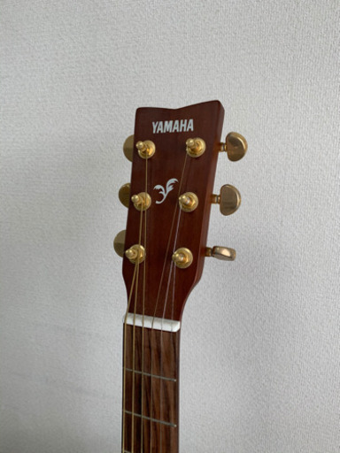 YAMAHA アコースティックギター　初心者セット　スタンド.ケース付き　ヤマハ