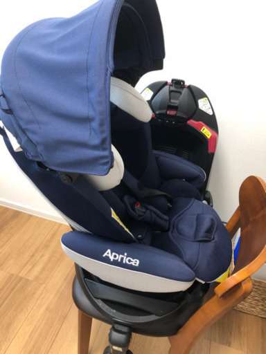 チャイルドシート アップリカ Fladea grow