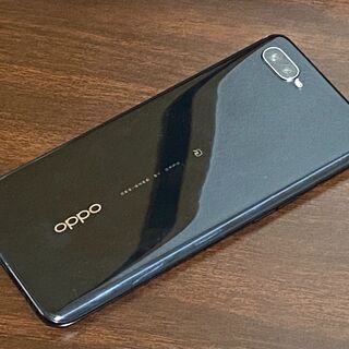 OPPO　Reno A　128GB モデル　CPH-1983　Bluetooth ヘッドホンおまけつきの画像