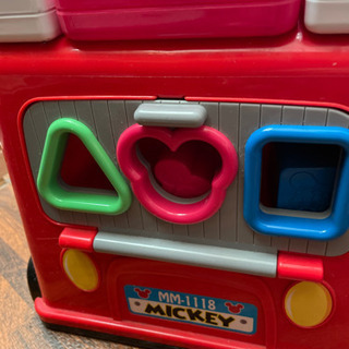 おもちゃの画像