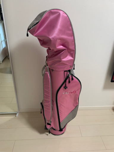 【取引中】ゴルフ一式　onred   ゴルフクラブ　ゴルフバッグ　レディース