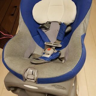 【無料】コンビのチャイルドシート