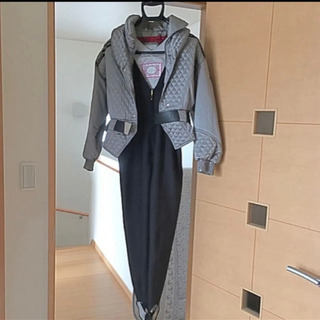 【3点セット】スキーウェア☆つなぎ、上着、ベルト