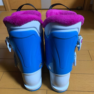 【値下げしました6000円→5000円】ジュニアスキーブーツノルディカ23.5cmの画像