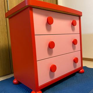 【受渡決定済】【値下げ】イケア　マンムット　子供服用チェスト【中...