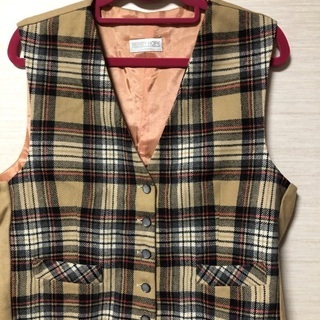 ベスト&スカートの画像