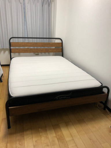 ニトリ　ダブルベッド