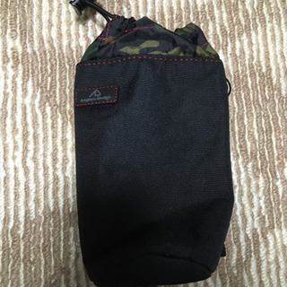 アングラーズデザイン　ペットボトルカバー