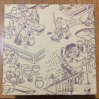 相撲　国技館　お皿４枚セット（２枚新品／２枚中古）の画像