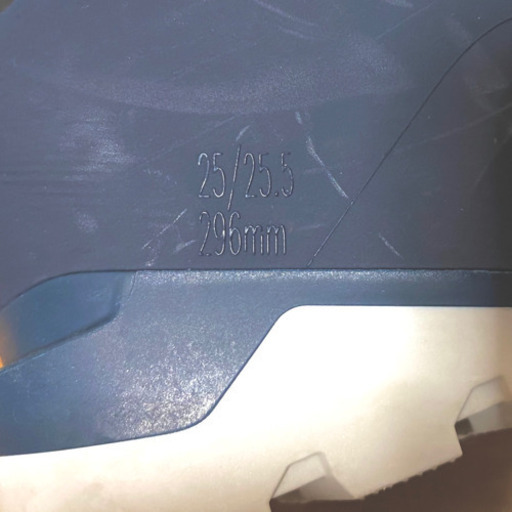 スキー　ブーツ　salomon