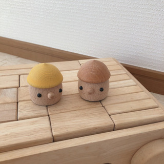 こまーむ　どんぐり　木　カタカタ　知育玩具