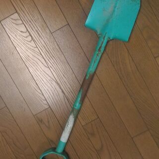 【お引渡し調整中】鉄製ショベル 差し上げます。