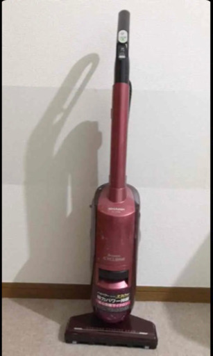 SHARP EC-ST20-R  サイクロン式掃除機　2013年製