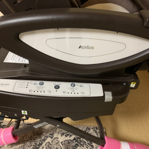 　アップリカ　電動ハイローチェア