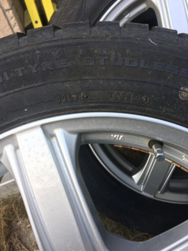 スタッドレスタイヤ　245/50R18  デリカD5等