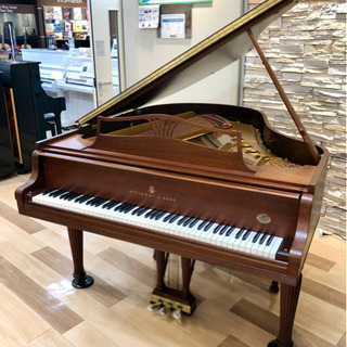ヤマハC3白色、スタインウェイなどグランドピアノをお譲りします。の画像