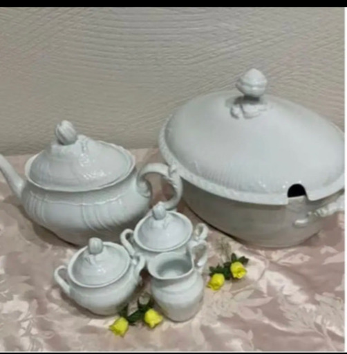 値下げ❗リチャードジノリ4点スープチューリン、ティーポット、シュガー、ポット