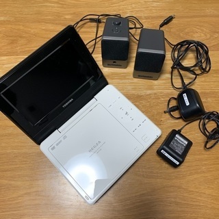 ポータブルDVDプレーヤー&スピーカー
