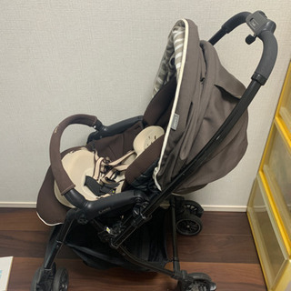 コンビ　A型ベビーカー　メチャカル　オート４キャス　