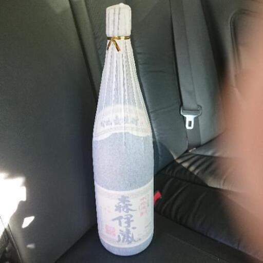 森伊蔵1800ml かめ壺焼酎、未開封