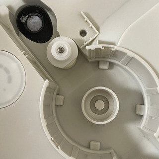 カドー Cado 加湿器 2015年製 HM−C610Sの画像
