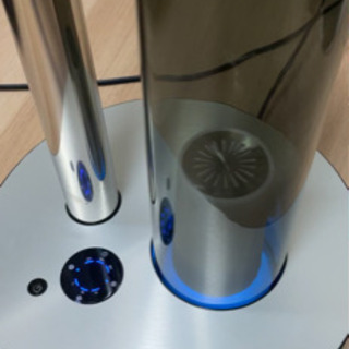 カドー Cado 加湿器 2015年製 HM−C610Sの画像