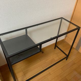 ガラステーブル、デスクの画像