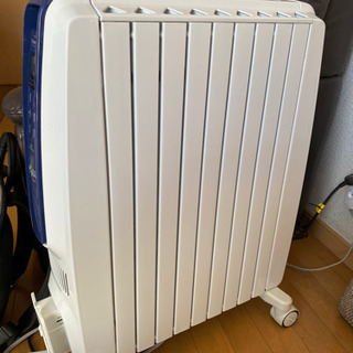 ★良品 デロンギ DeLonghi オイルヒーター QSD0915-MB の画像