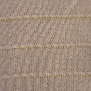 Ｖネックセーター　メンズＭサイズ（大きめ）の画像