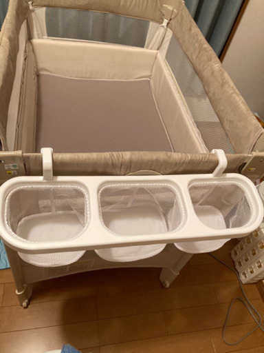 アップリカ　ココネルエアープラプラス　美品