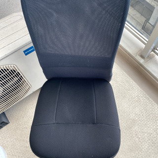 デスクチェアー　椅子の画像