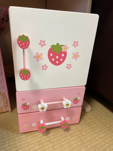 木の冷蔵庫