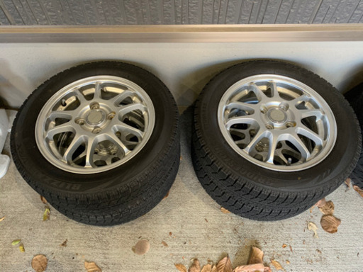 [取引中]バリ山 スタッドレス 155/65R14 4.5J+46 ブリザック 4穴