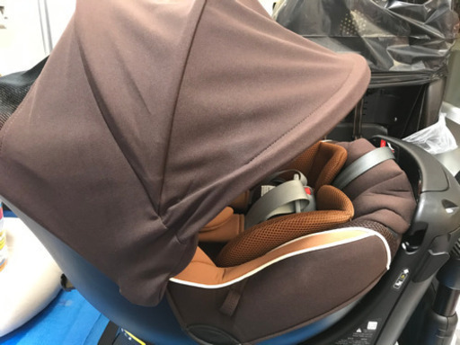 《取引終了》★！値下げ！★【ベビー用品】チャイルドシート クルット