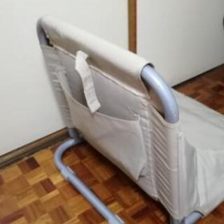 折りたたみ座椅子