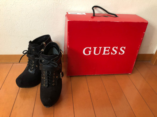 GUESS  ショートブーツ　23.5cm